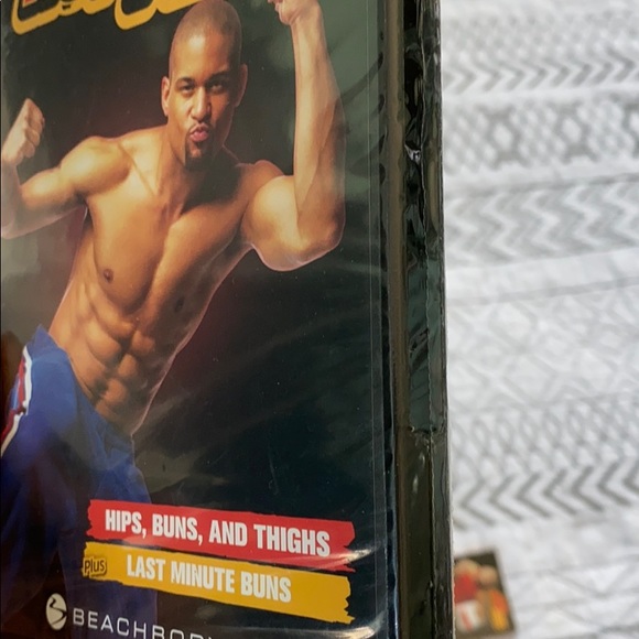 Hip Hop Abs by BeachBody - Picture 3 of 4